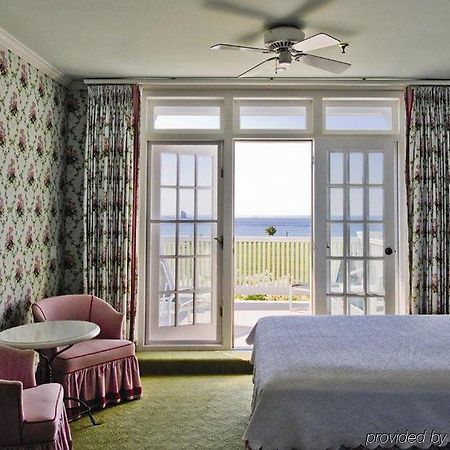 Hotel Iroquois Макіно-Айленд Номер фото